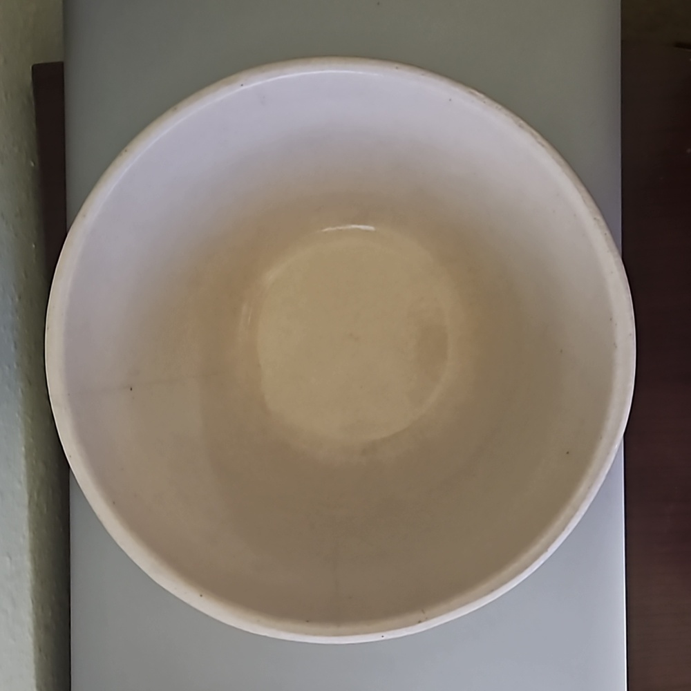 Robinson Ransbottom Mixing Bowl 7" 1-1/2 quart - Picture 3 of 3